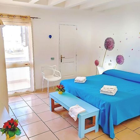 B&B Casa De Mare Lido Marini Bagian luar foto