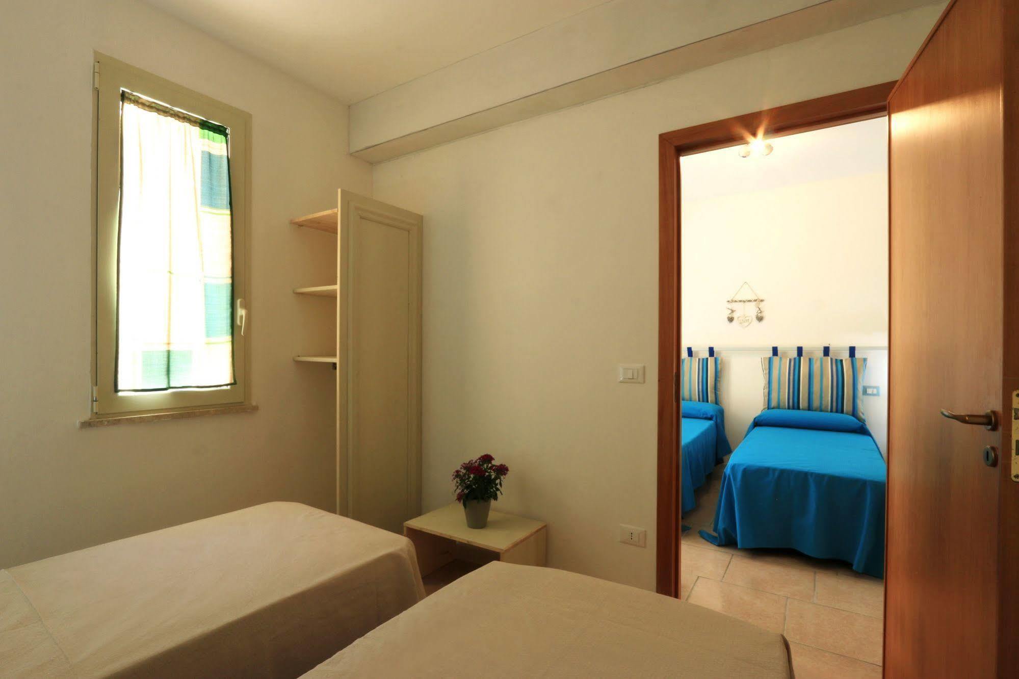 B&B Casa De Mare Lido Marini Bagian luar foto